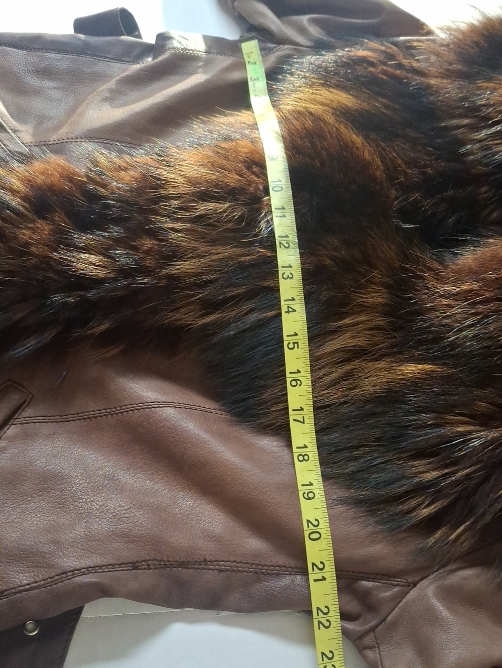 Vintage LeatherJacket Genuine Big Fur Collar Italy - Picture 5 of 16